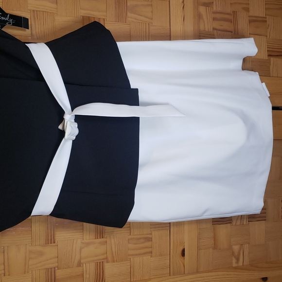 Black and white elegant Matching Set - Picture 5 of 6